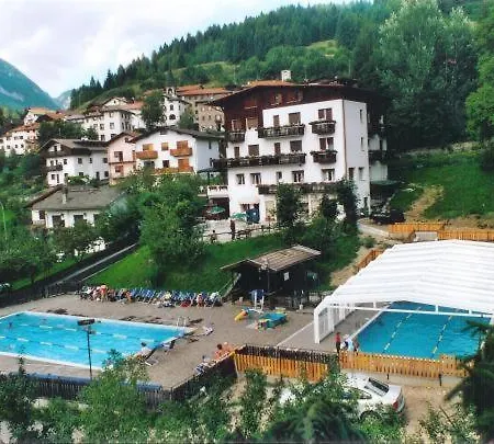 Hotel Sporting Club Pelos