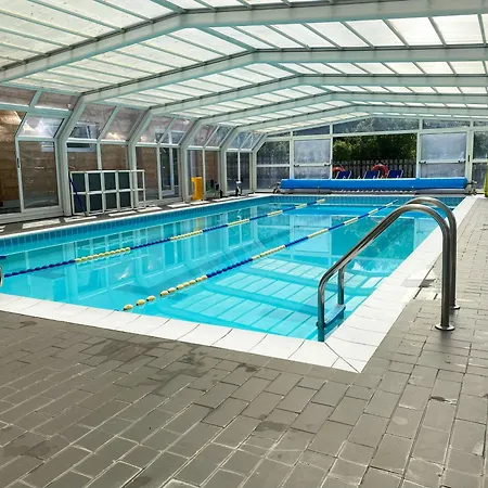 Hotel Sporting Club Pelos