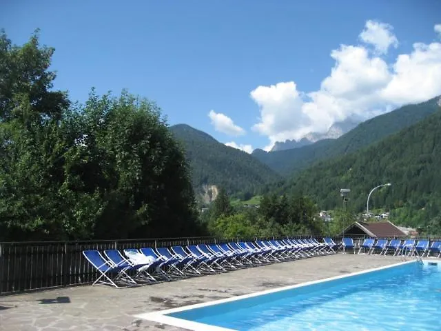 Hotel Sporting Club Pelos